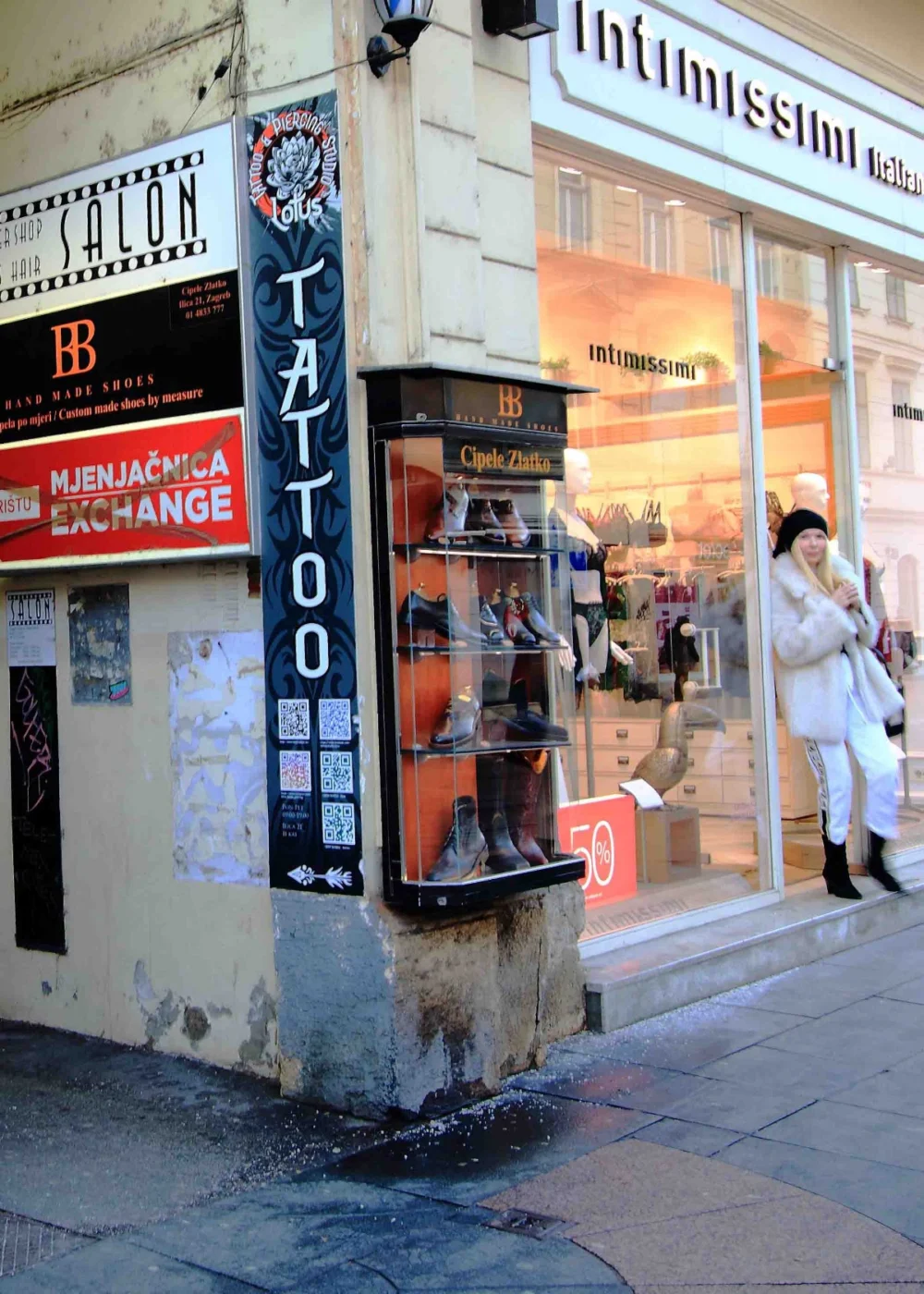 Lotus Tattoo and Piercing Studio - 2